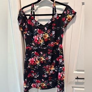 Express black dress with beautiful flowers. Size 10